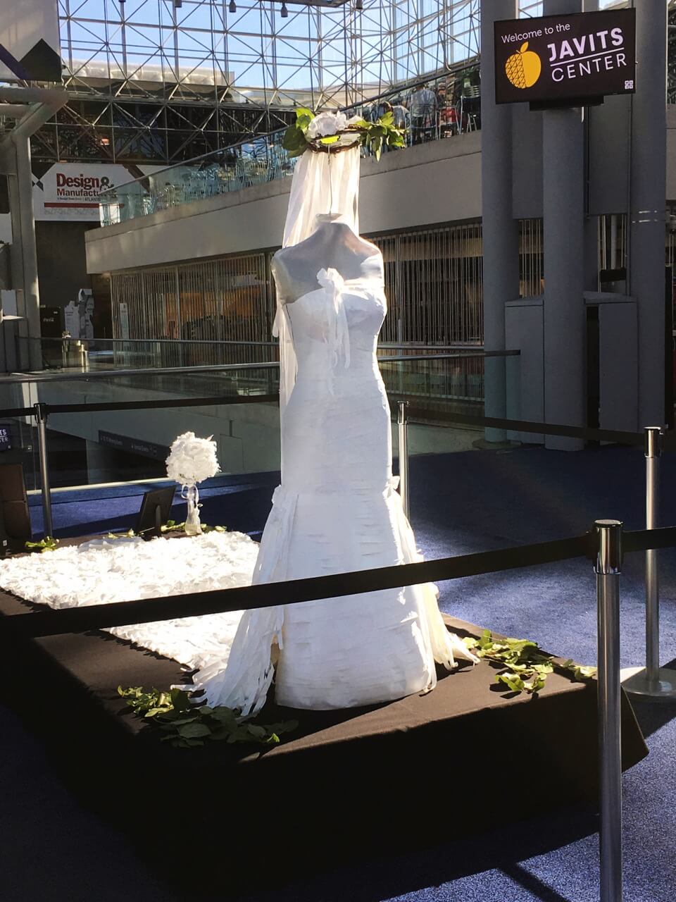 Bella’s completed gown was unveiled by Beacon Converters and DuPont Protection Solutions, <br> at the Medical Design & Manufacturing (MD&M) East Expo and Conference in New York City.
